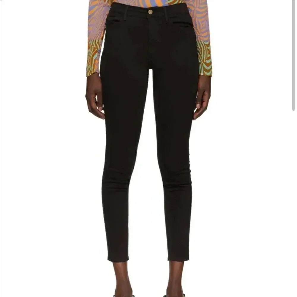 FRAME denim | Black 'Le Skinny High' Jeans in  Film Noir